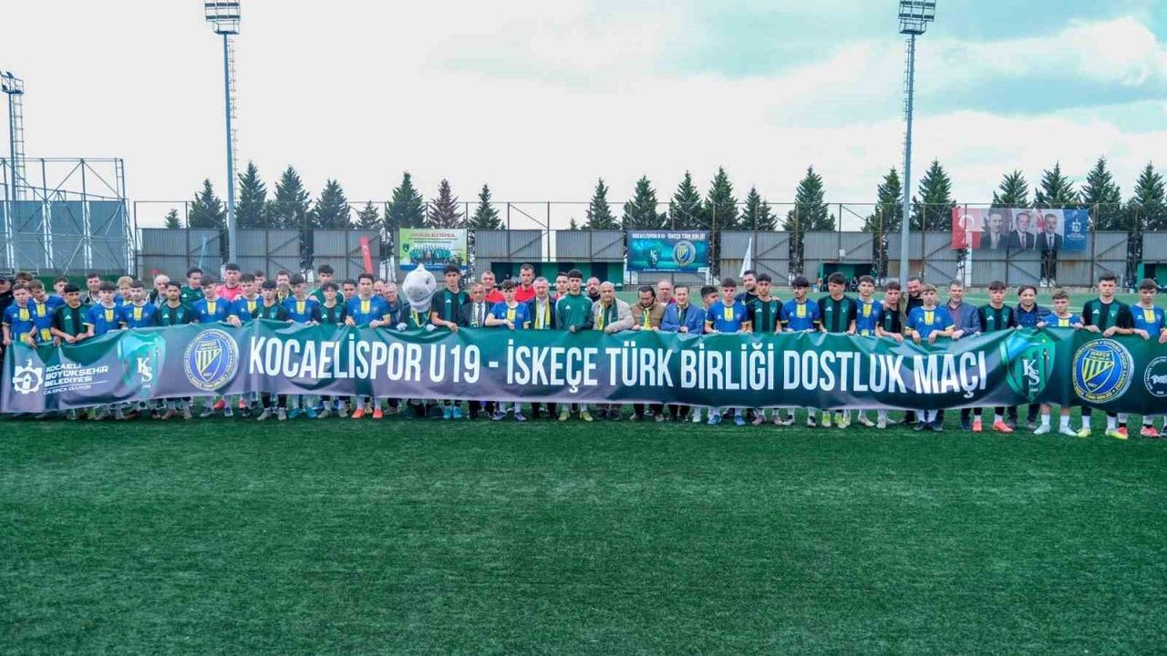 Kocaelispor U19 ve İskeçe Türk Birliği Sahada Buluştu