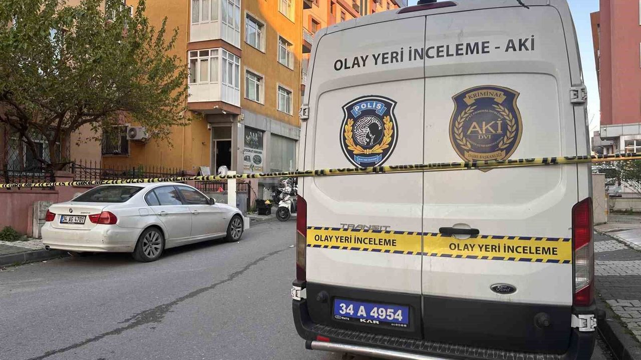 Maltepe'de borç kavgası kanlı bitti: 1 ölü, 2 yaralı