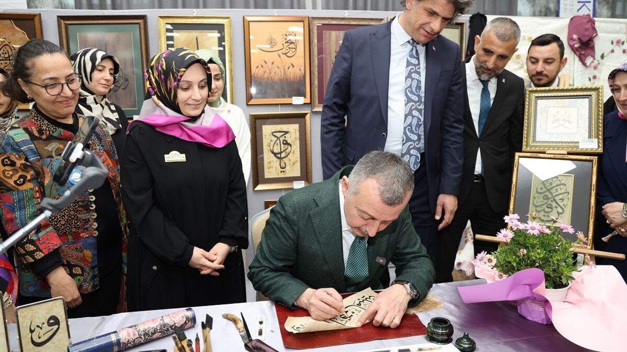 KO-MEK’ten Görkemli Final! 12 İlçede "Biz Birlikte Türkiye’yiz" Sergileri Başlıyor