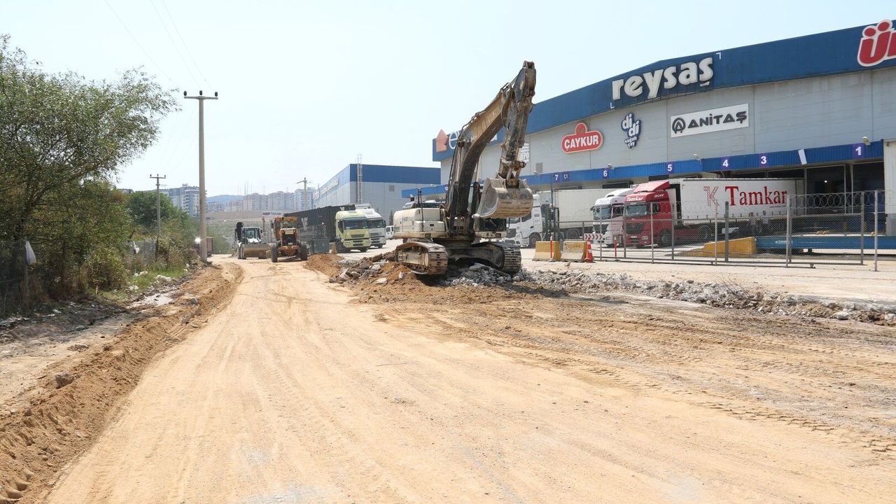 9 Mayıs’a Kadar Bu Yolu Kullanmayın Alikahya’da Dev Altyapı Çalışması Başladı