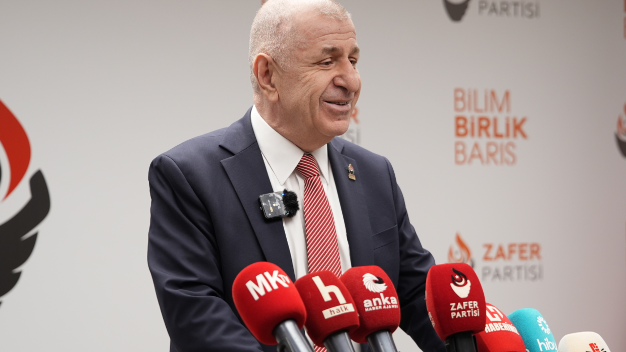 Ümit Özdağ’dan Siyaset ve Ekonomi Gündemine Sert Mesajlar