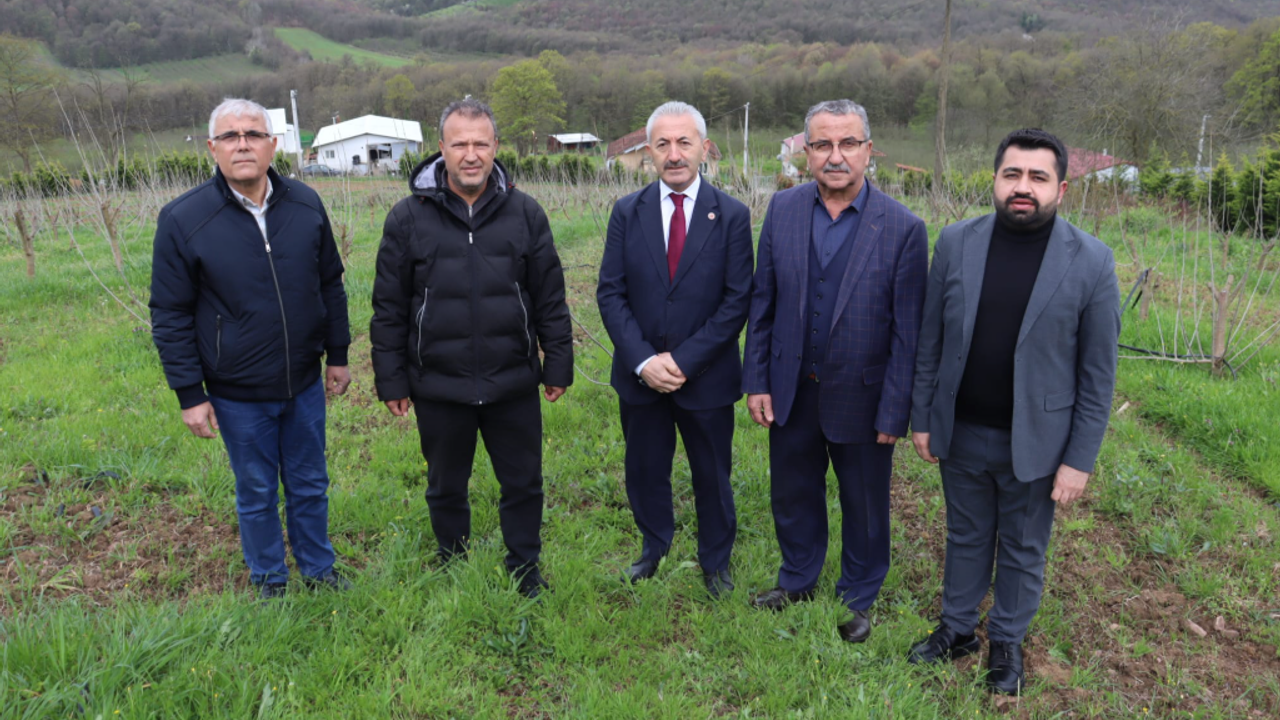 İzmit’te İpek Böceği Tartışması: Hülür’den Karagöz’e “Özür Dileyin” Çağrısı