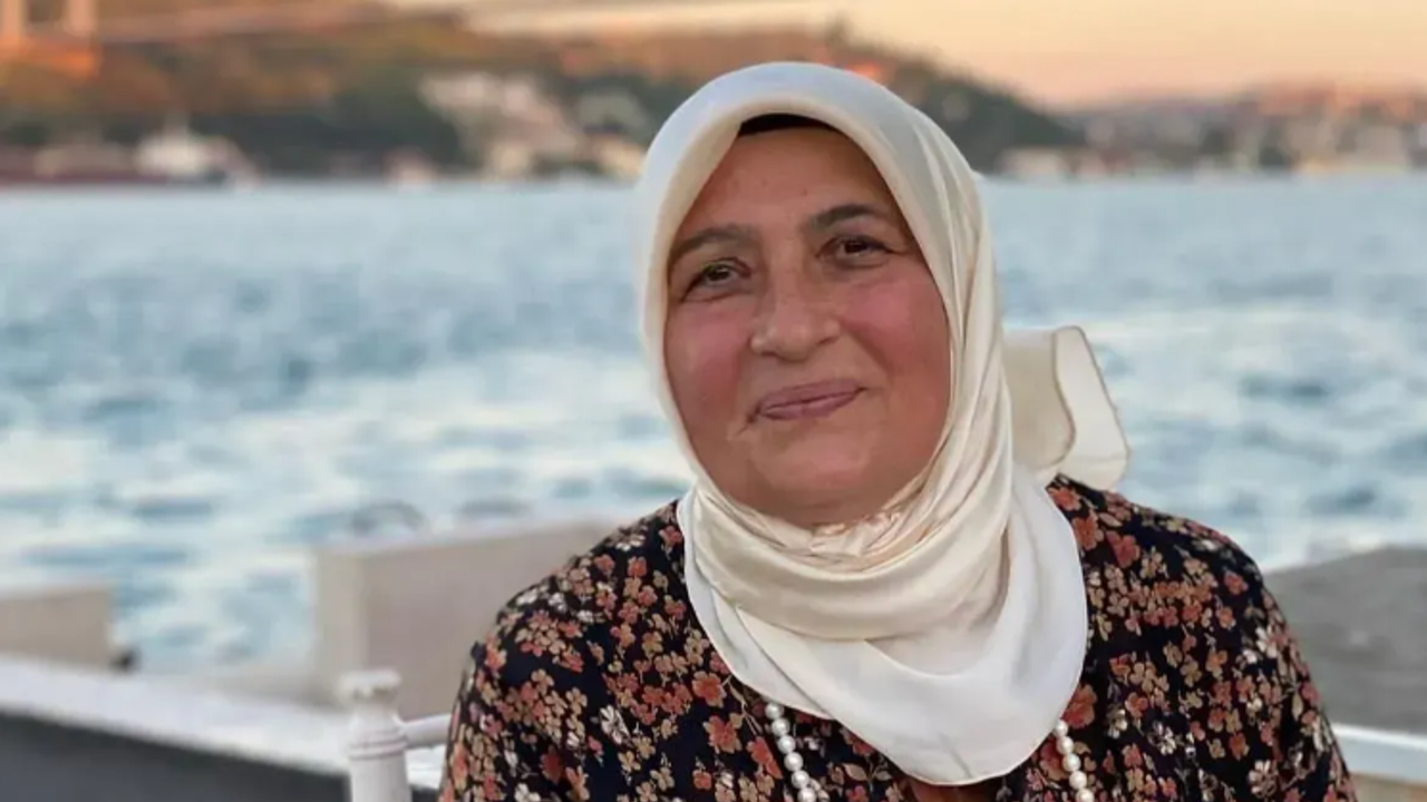 Emekli Ebe Zeynep Postalcıoğlu Vefat Etti