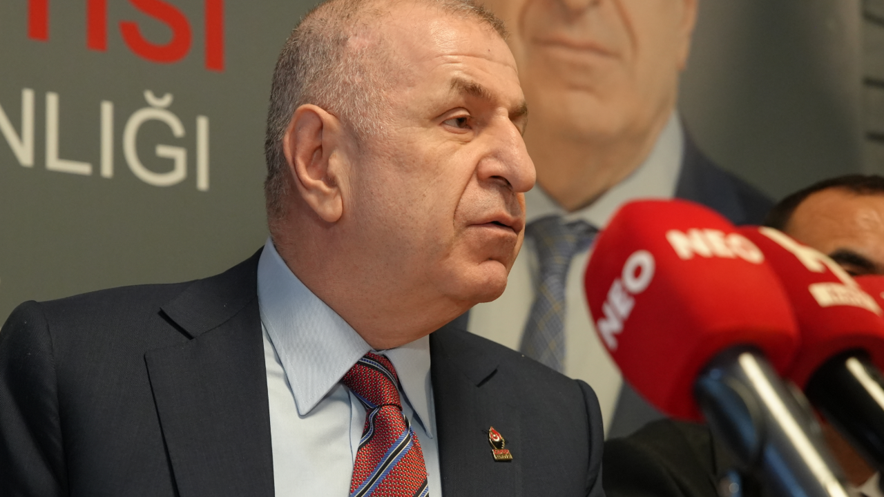 Ümit Özdağ’dan İzmir’de Sert Açıklamalar: "Altın Yumurtlayan Tavuklar Kesiliyor!"