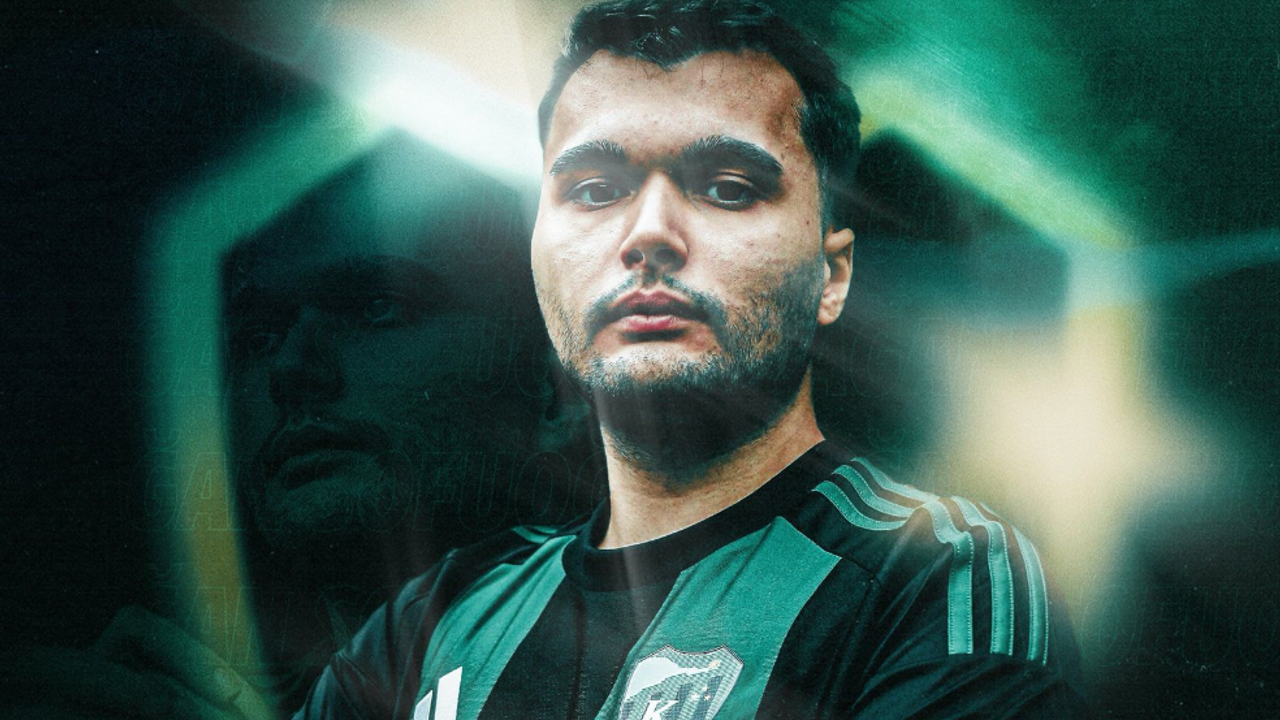 E-Sporda Şampiyon Kocaelispor! Kağan Sofuoğlu eSüper Kupa’yı Müzesine Götürdü