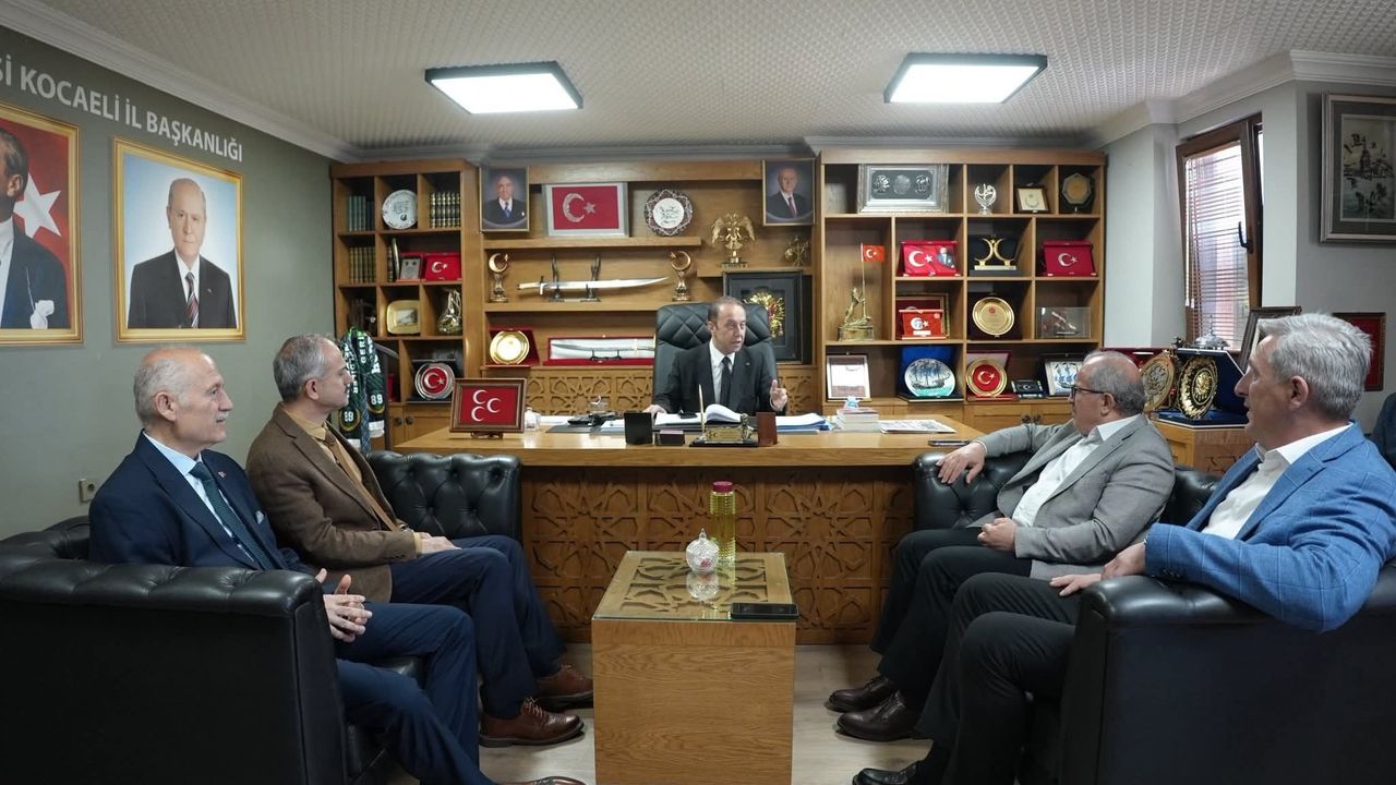 MHP Kocaeli İl Başkanı Kamil Akın’dan Çayırova Belediye Başkanı Bünyamin Çiftçi’ye Ağırlama