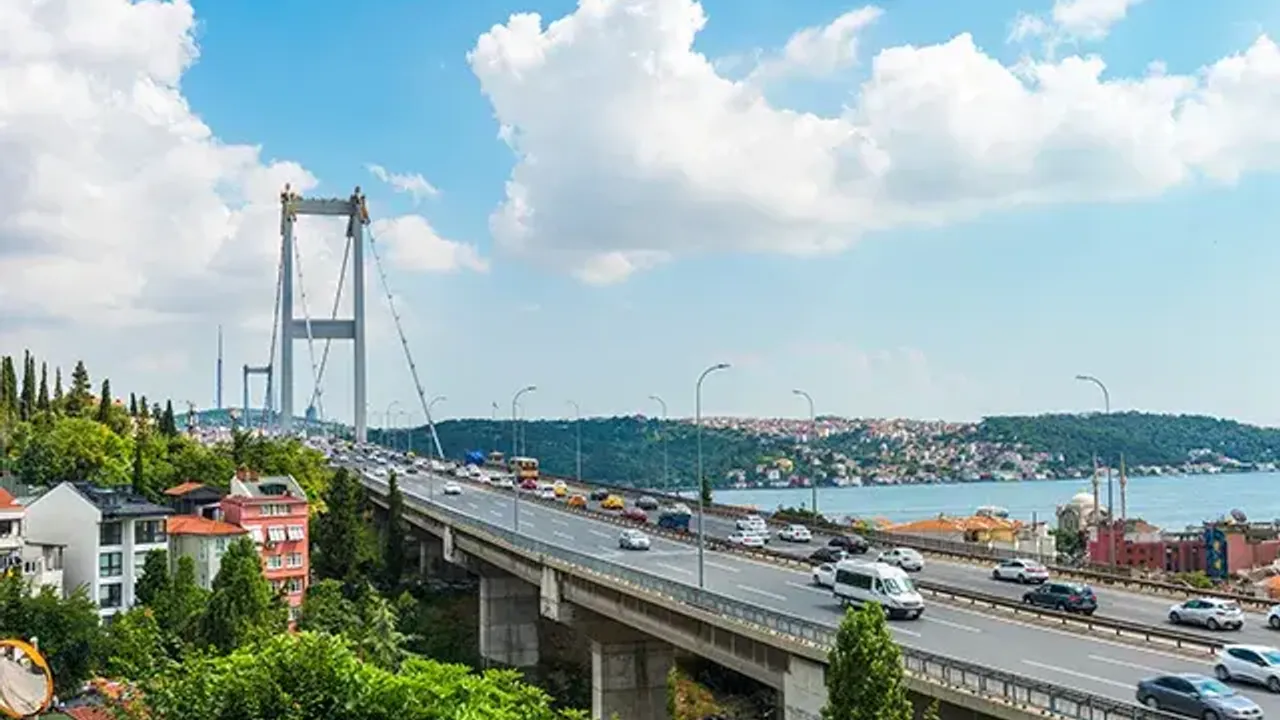 Hızlı Tren ve Otoyollarda Zam Beklentisi: Tarih Belli Oldu