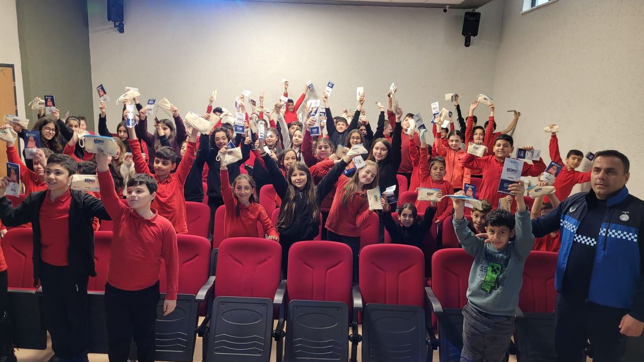 Kocaeli Büyükşehir’den Gebzeli Öğrencilere “Bilinçli Tüketici” Eğitimi