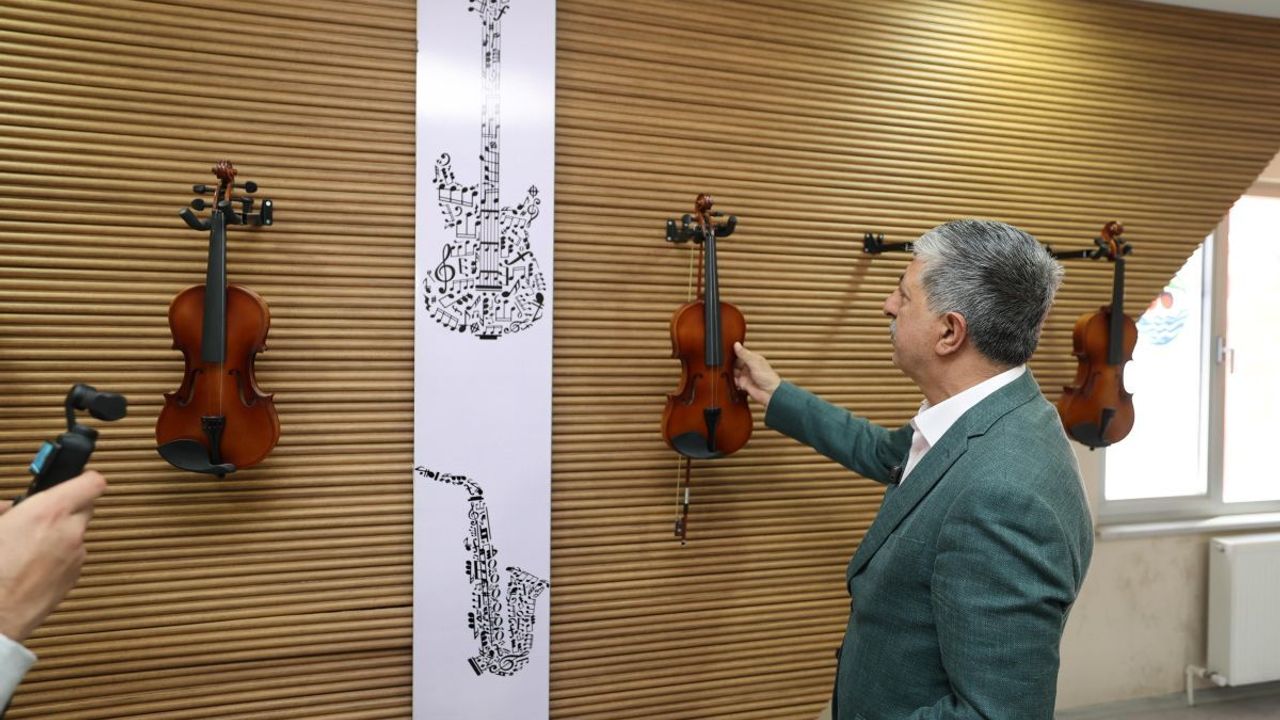 Dilovası'nda Çocuklara Müjde: Tavşancıl Oyun Evi Modern Yüzüyle Açıldı