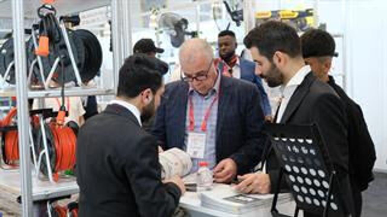 Antalya’da İhracat Zirvesi: 55 Ülkeden Alım Heyetleri Türk Üreticiler İçin Geliyor