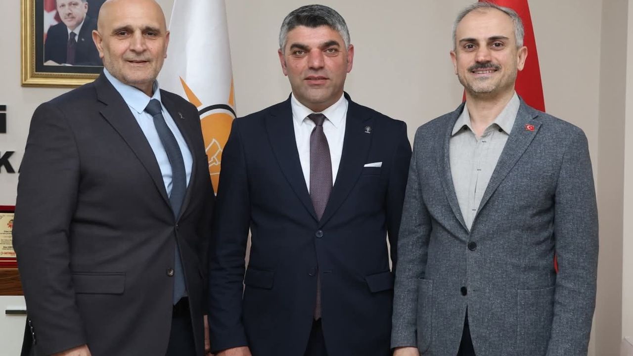 Yeniden Refahlı Adem Yıldız AK Parti’ye Geçti!