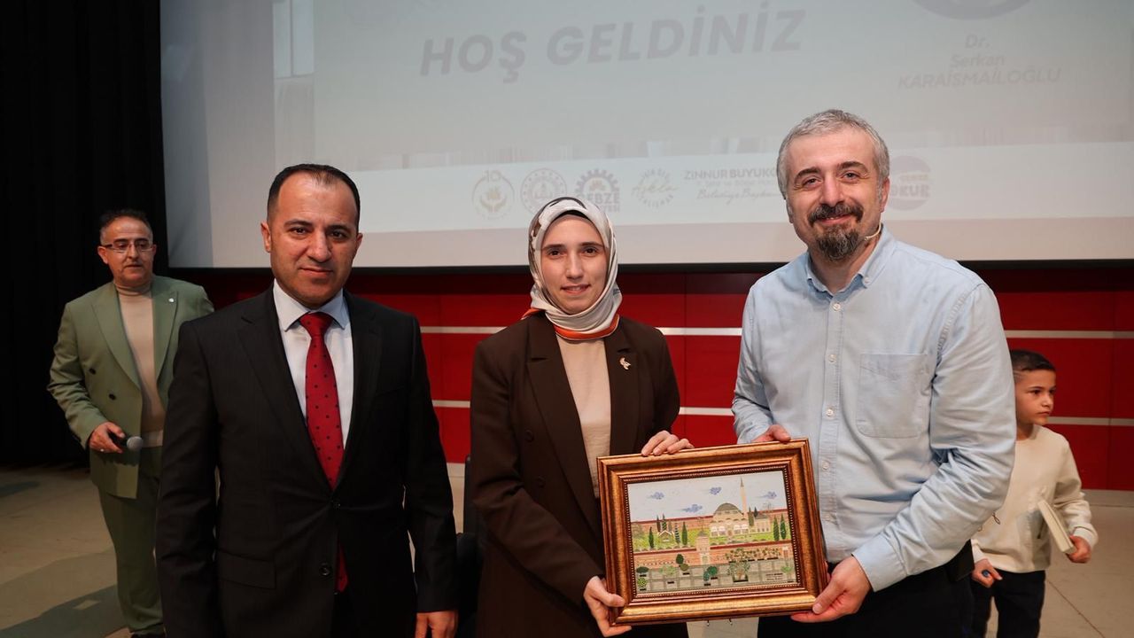 Gebze Okur’da Bilim Dolu Gece! Dr. Serkan Karaismailoğlu İkinci Beyni Anlattı