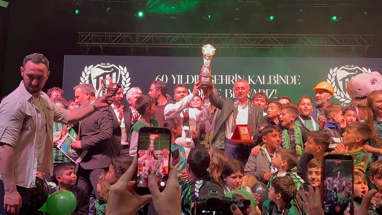 Kocaelispor 60. Yıl Gecesinde E-Spor Rüzgarı