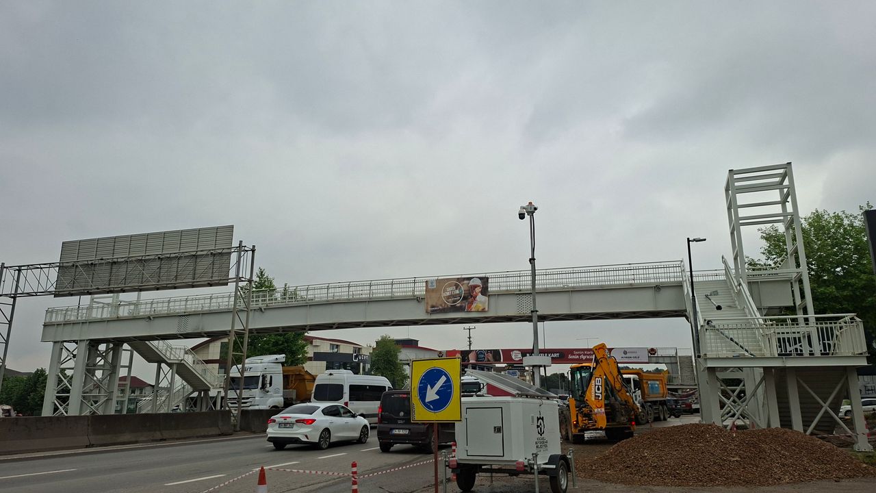 Başiskele Halkının Beklediği Müjde Geldi: D-130 Üzerine Üst Geçit!