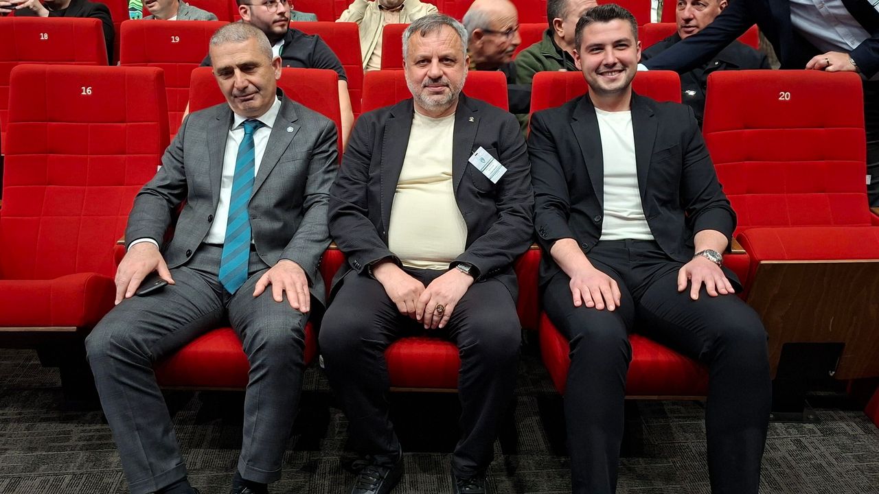 Kocaelispor’un Birleştirici Gücü: Siyaset Farklı, Renkler Aynı