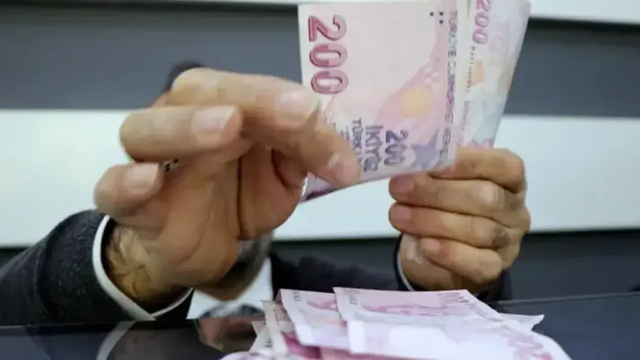 Evde bakım maaşı ödemeleri başladı: Bakanlıktan sorgulama ekranı ve ödeme listesi açıklaması
