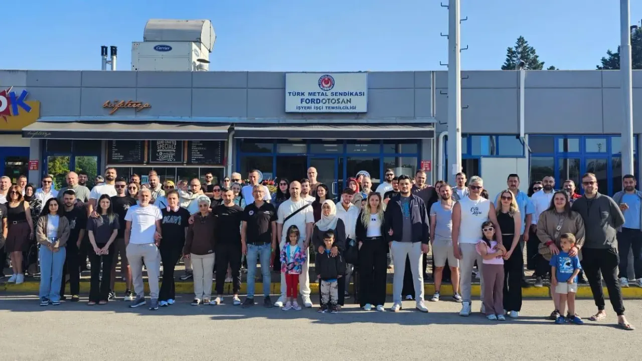 Gölcük’ten Didim’e Eğitim Yolculuğu! Türk Metal Üyeleri Eşleriyle Birlikte Yola Çıktı
