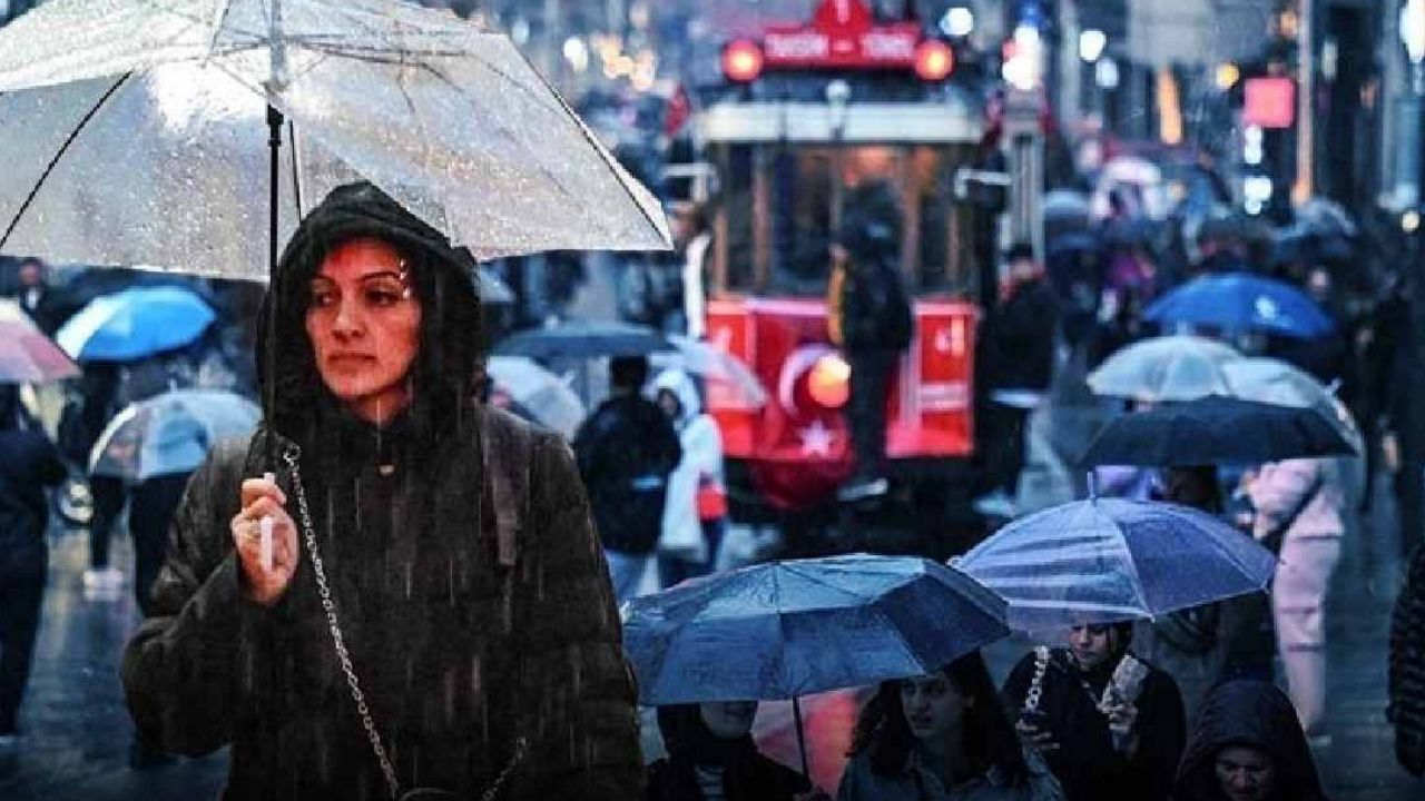 İstanbul'da soğuk ve yağışlı hava alarmı! AKOM o tarihi duyurdu