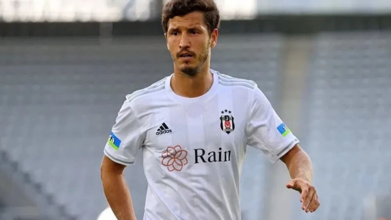 Bursaspor'dan transfer hamlesi! Beşiktaşlı futbolcu için harekete geçtiler
