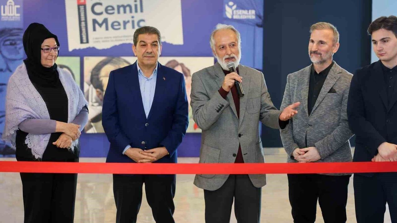 Esenler'de Cemil Meriç karikatür sergisi sanatseverlerle buluştu