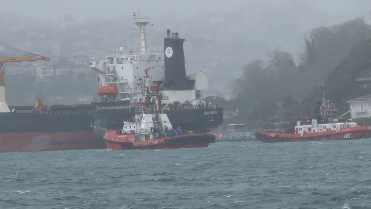 İstanbul Boğazı çift yönlü olarak gemi trafiğine açıldı