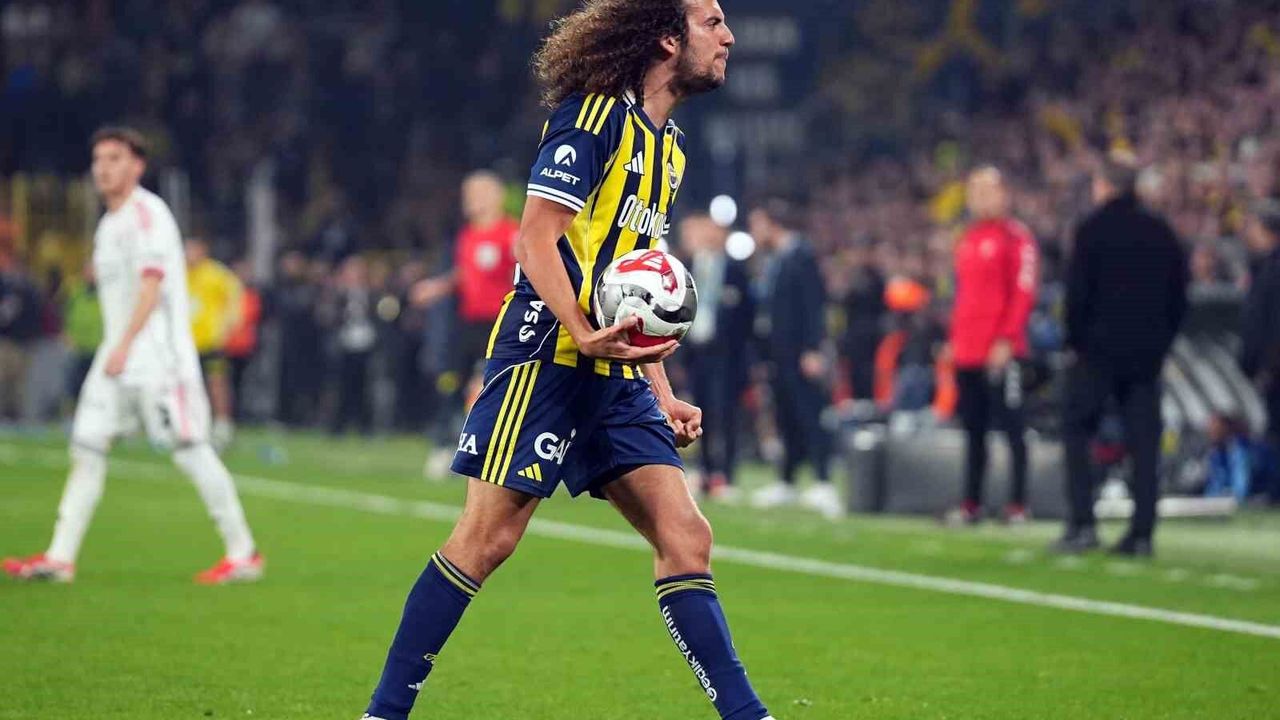 Matteo Guendouzi: 'Fenerbahçe formasını giydiğim sürece elimden gelen her şeyi vereceğim'