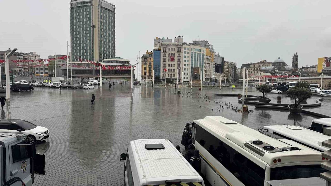 Taksim Meydanı ve İstiklal Caddesi'nde 1 Mayıs sessizliği