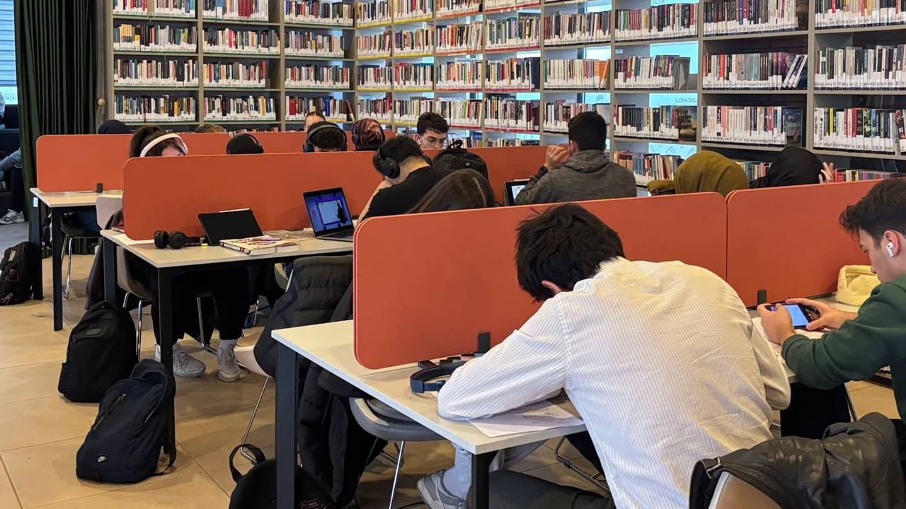 Kocaeli Büyükşehir'den LGS ve YKS Öncesi Dev Hamle! Ücretsiz Psikolojik Destek ve Sınav Günü Ulaşım Müjdesi