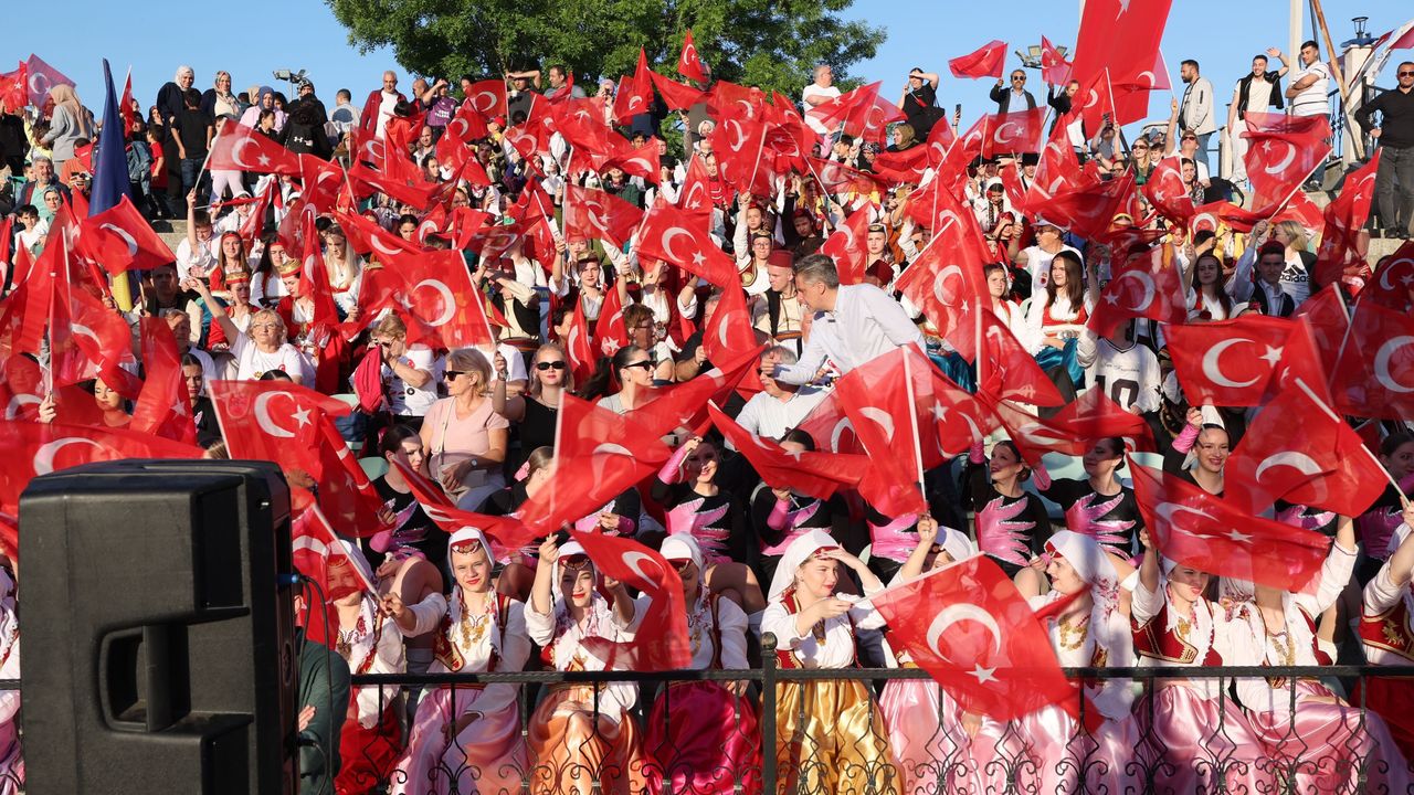 Darıca’da 19 Mayıs Ateşi Sınırları Aşacak