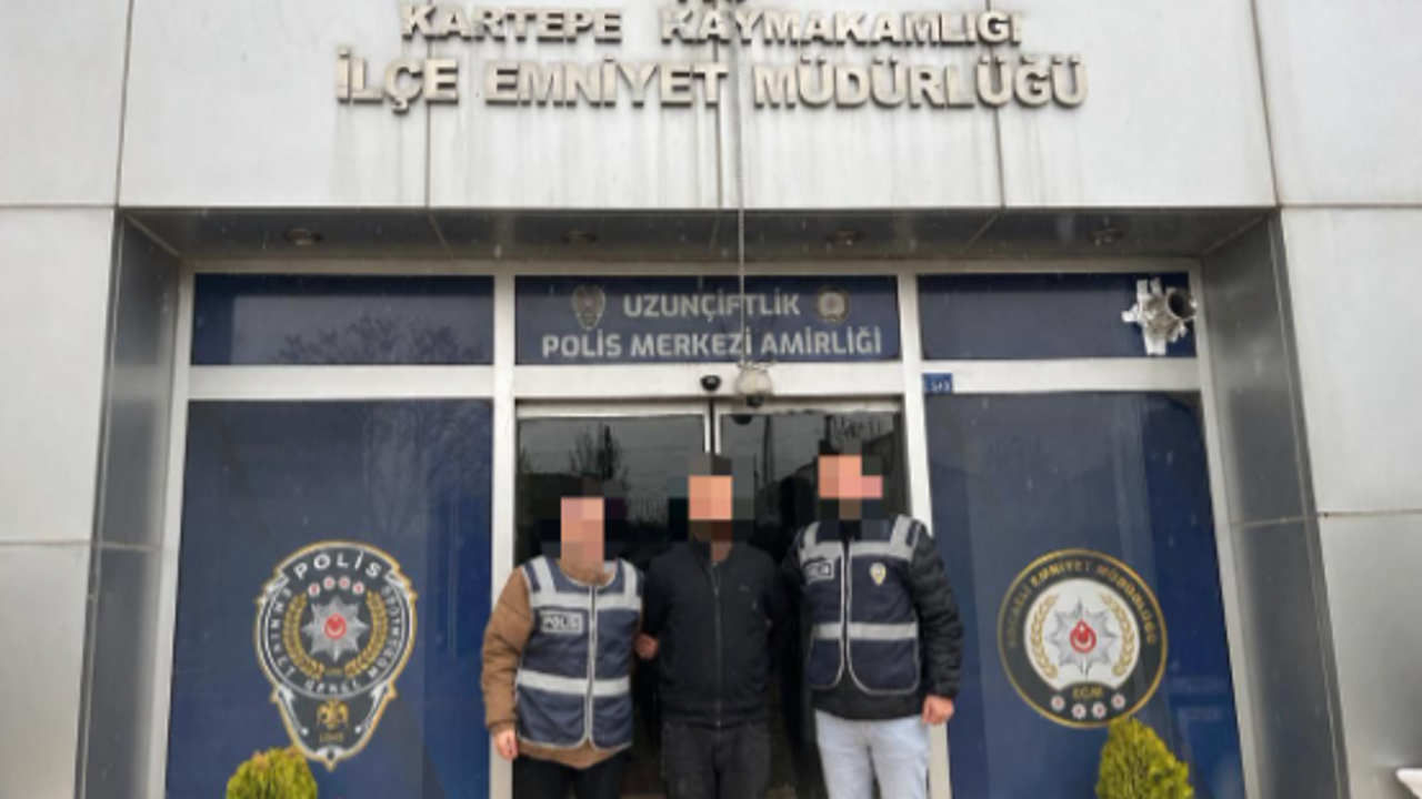 Kocaeli Polisi Nefes Aldırmıyor: Aranan Şahıs Kartepe’de Kıskıvrak!