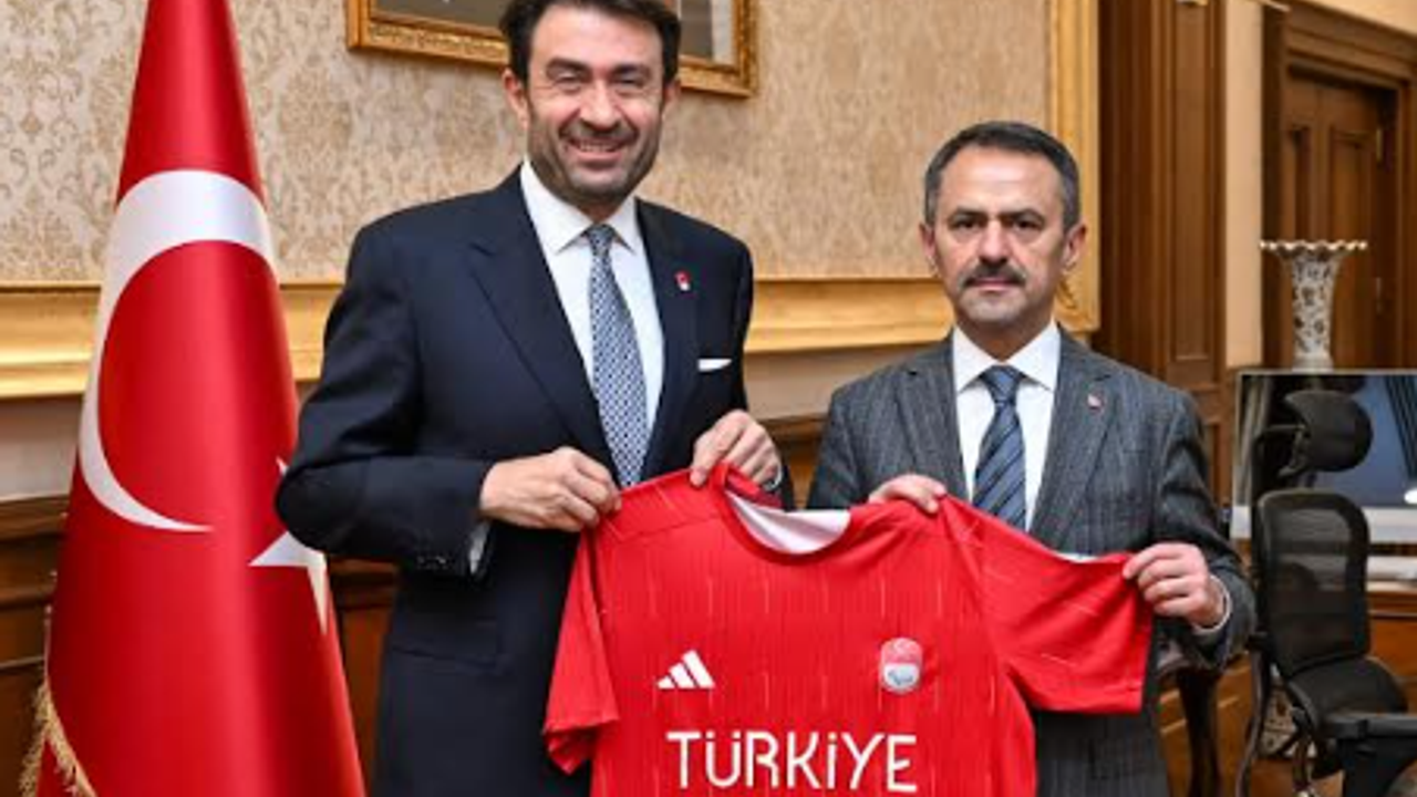Paralimpik Heyetinden Kocaeli Valiliği’ne Ziyaret: Murat Aksu ve Vali Aktaş Bir Araya Geldi