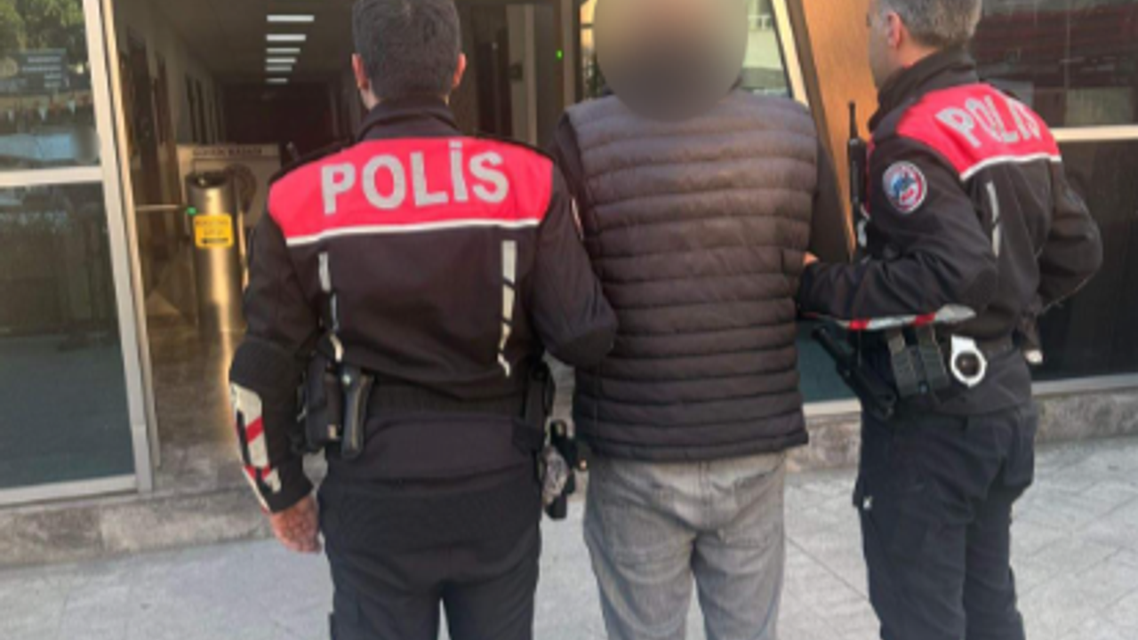 İzmit Polisinden Kaçamadı: Kıskıvrak Yakalandı