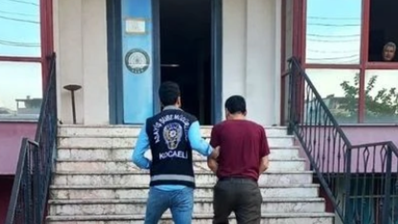 Darıca'da Firari Hükümlüye Şafak Operasyonu: 4 Yıl Hapis Cezası Bulunuyordu