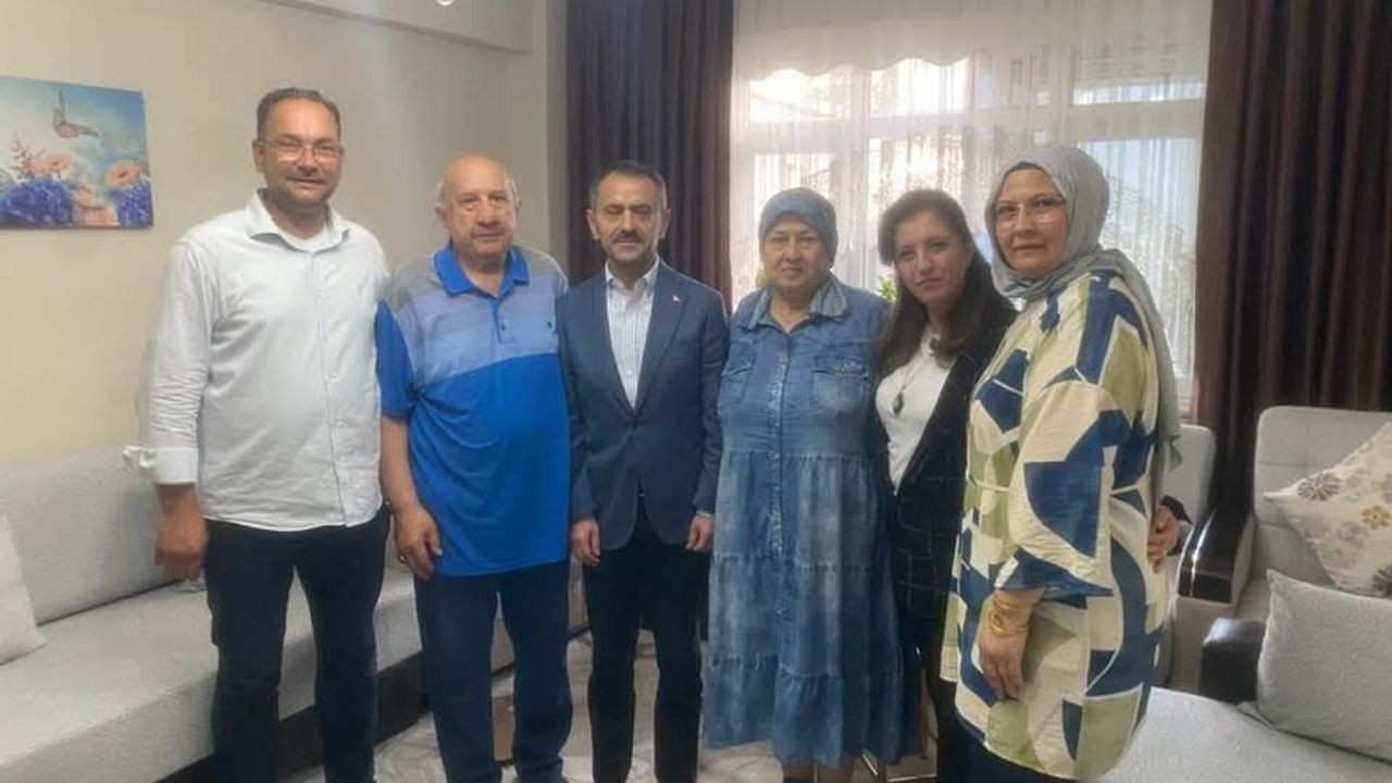 Vali Aktaş ve Eşinden Muhtar Tuncel’in Ailesine Anlamlı Ziyaret