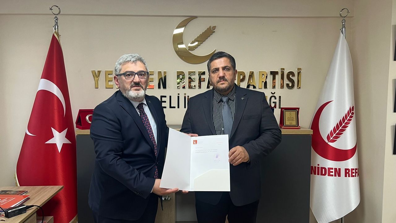 Yeniden Refah Partisi Çayırova'da Yeni Dönem! İlçe Başkanlığı Görevine Yeni Atama