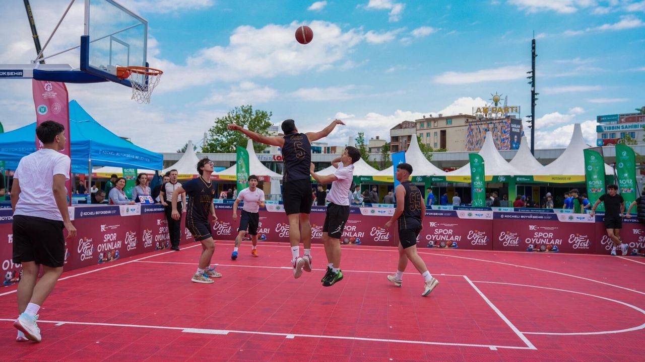Kocaeli’de Gençlik Enerjisi Sahada: EnFest Spor ve Eğlenceyi Buluşturuyor!