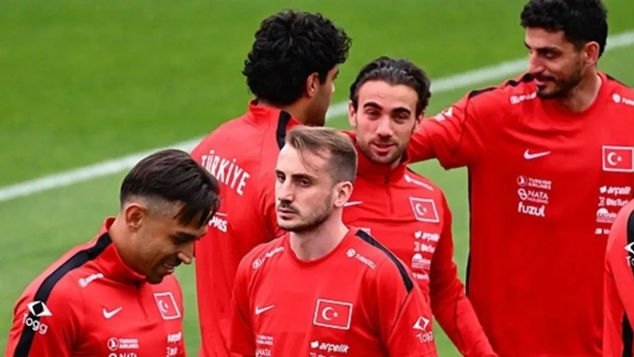 Dünya Kupası kampında sakatlanan Kerem Aktürkoğlu'nun son durumu belli oldu