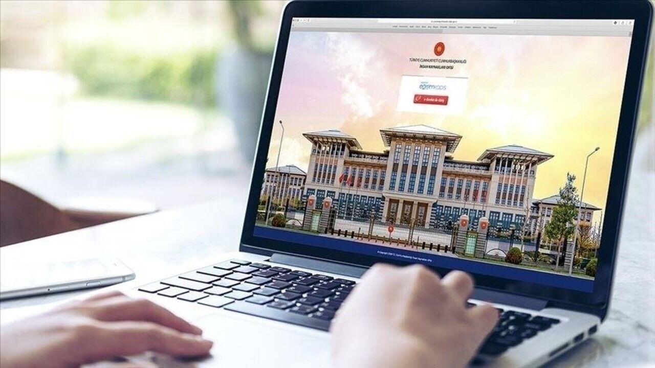 Kariyer Kapısı'nda Hareketlilik: Staj Teklifleri Ne Zaman Gelecek? İşte Tahmini Tarih