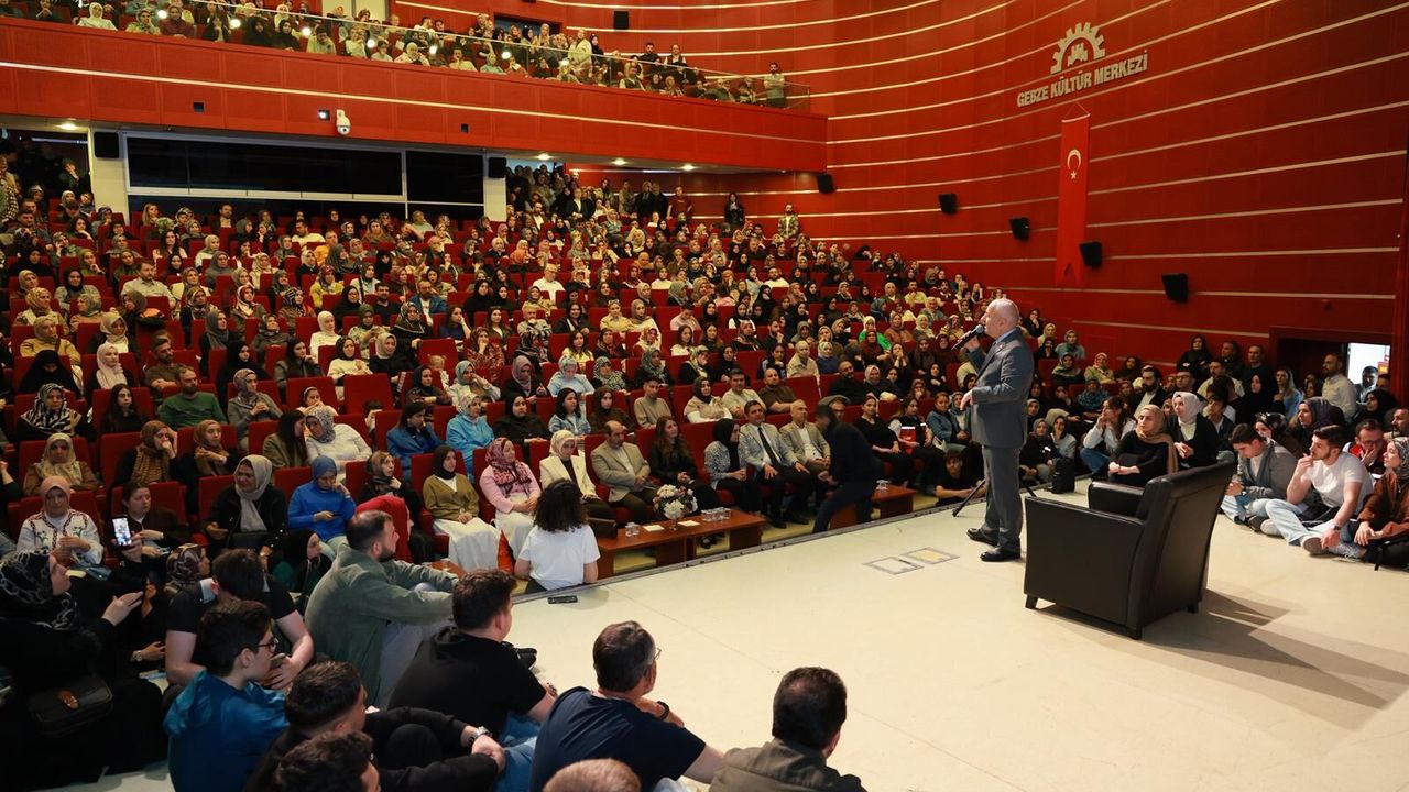 Gebze’de Salonlar Doldu Taştı