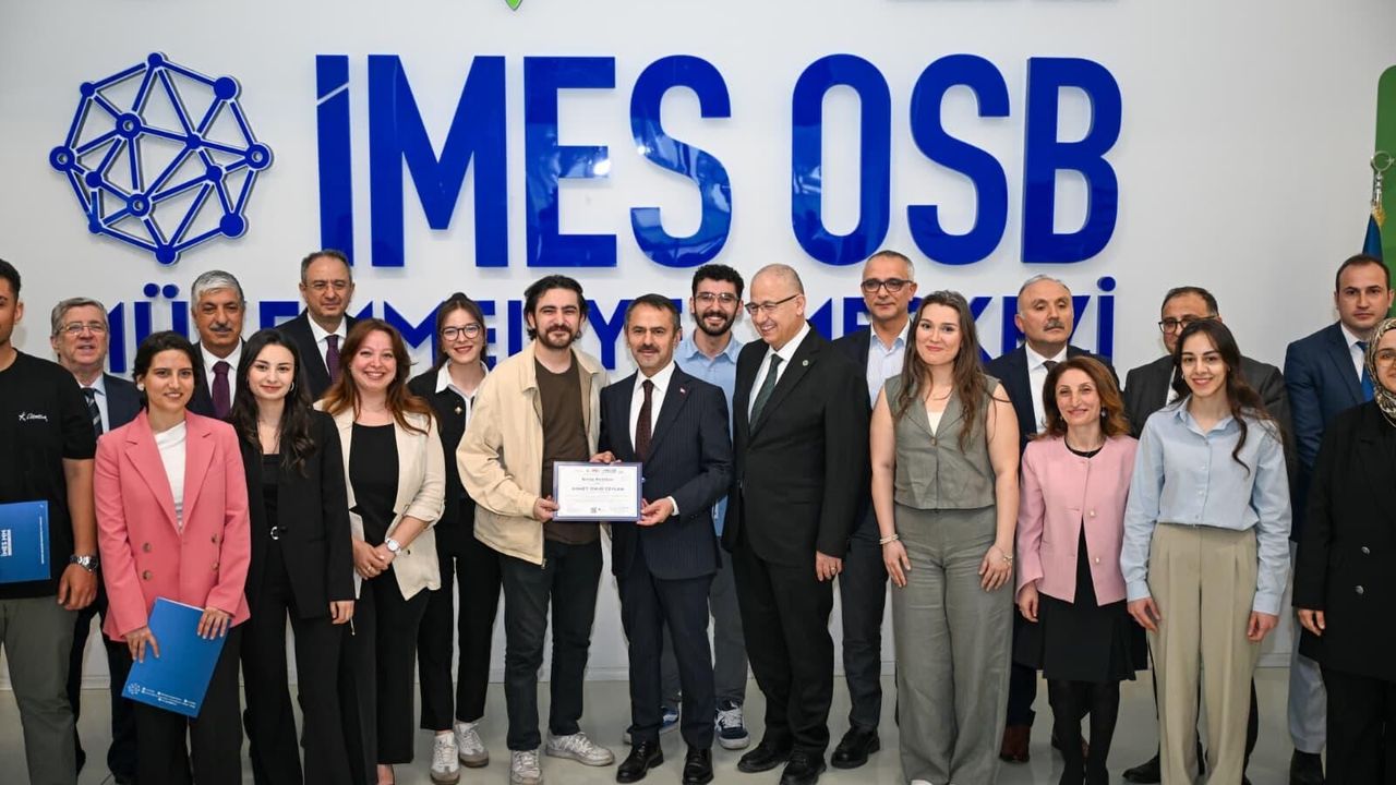 Kocaeli'de Dev İş Birliği: İstihdam Garantili Mühendisler Sertifikalarını Aldı!