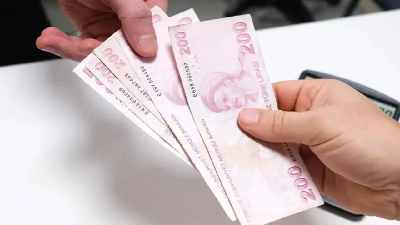 Sosyal güvenlik sisteminde acı tablo: Tek bir gün bile maaş hakkını elinden alabiliyor