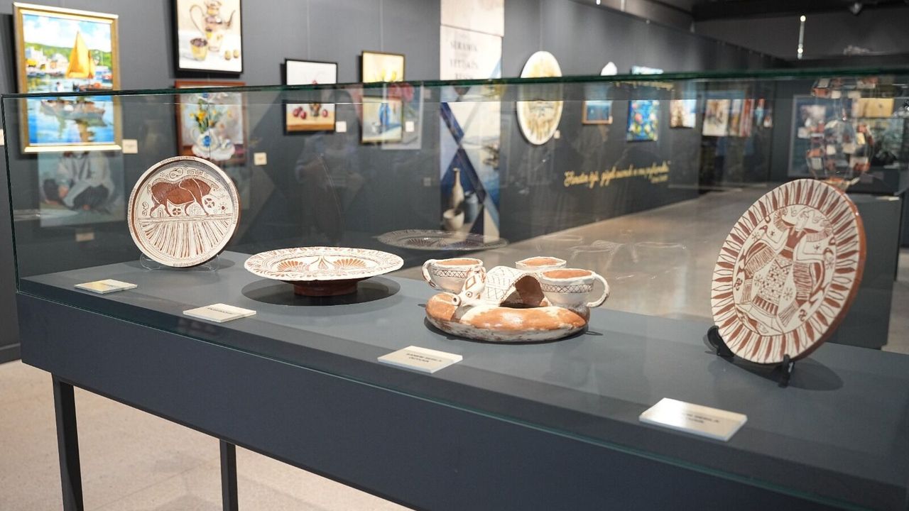 Kocaeli'de Kültür Sanat Rüzgarı: 65 Konservatuvar Öğrencisi Mezuniyet Gururu Yaşadı