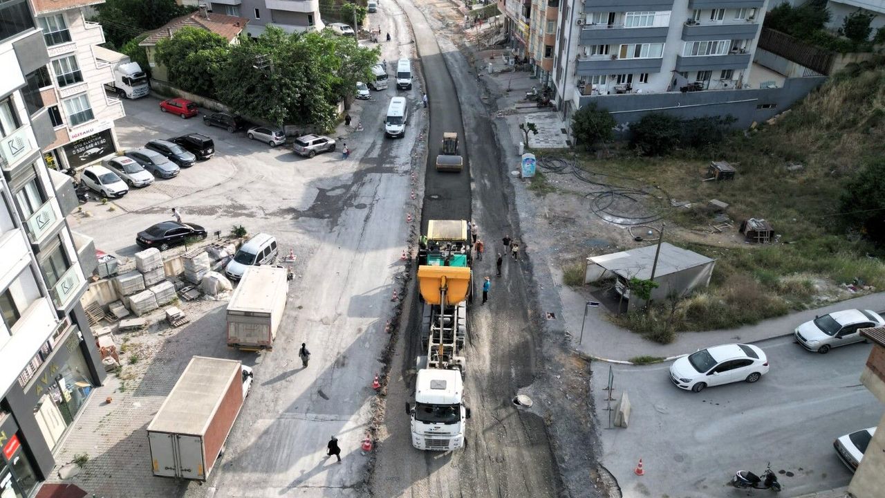 Büyükşehir'den Çayırova'ya Yakışacak Hamle: Uğur Mumcu Caddesi Yenileniyor
