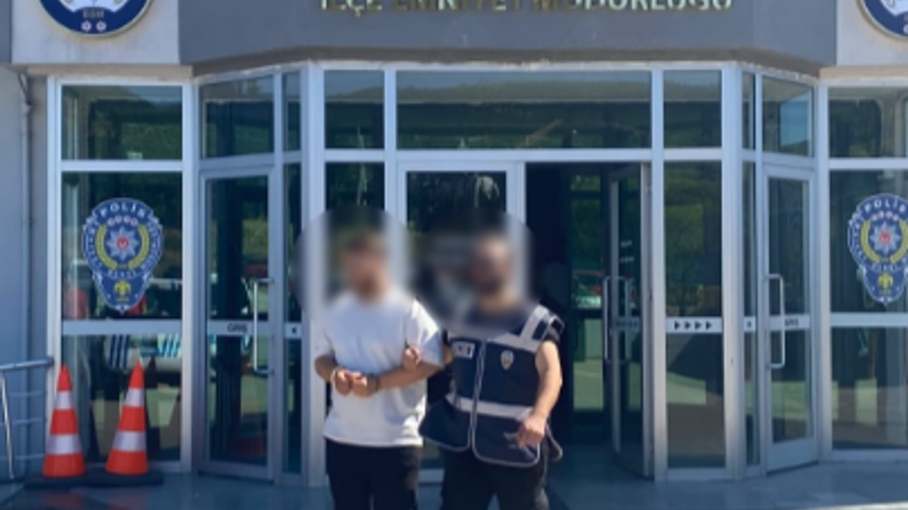 Kocaeli'de Şafak Operasyonu: 4 Yıl Hapis Cezası Bulunan Dolandırıcı Cezaevine Gönderildi!