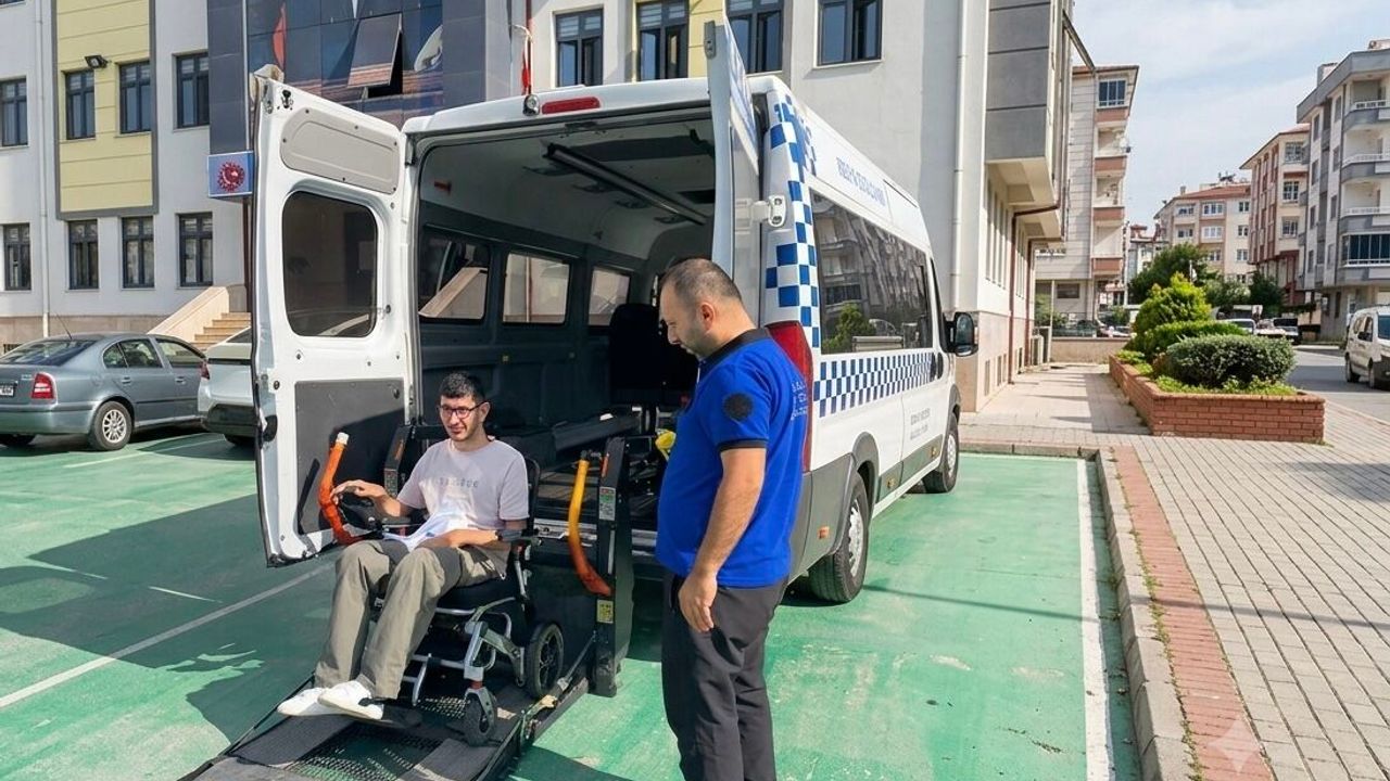 Tekerlekli Sandalyeli Adayların Sınav Heyecanına "Engelsiz" Dokunuş