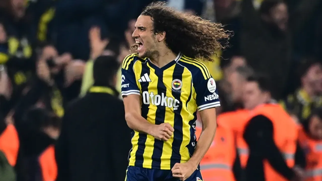 Fenerbahçe'de Aziz Yıldırım'dan kesin karar! Gitmesine izin verilmeyecek