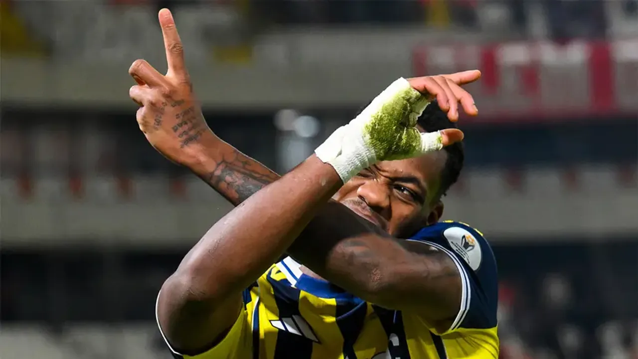 Jhon Duran'dan Galatasaray'a transfer mesajı