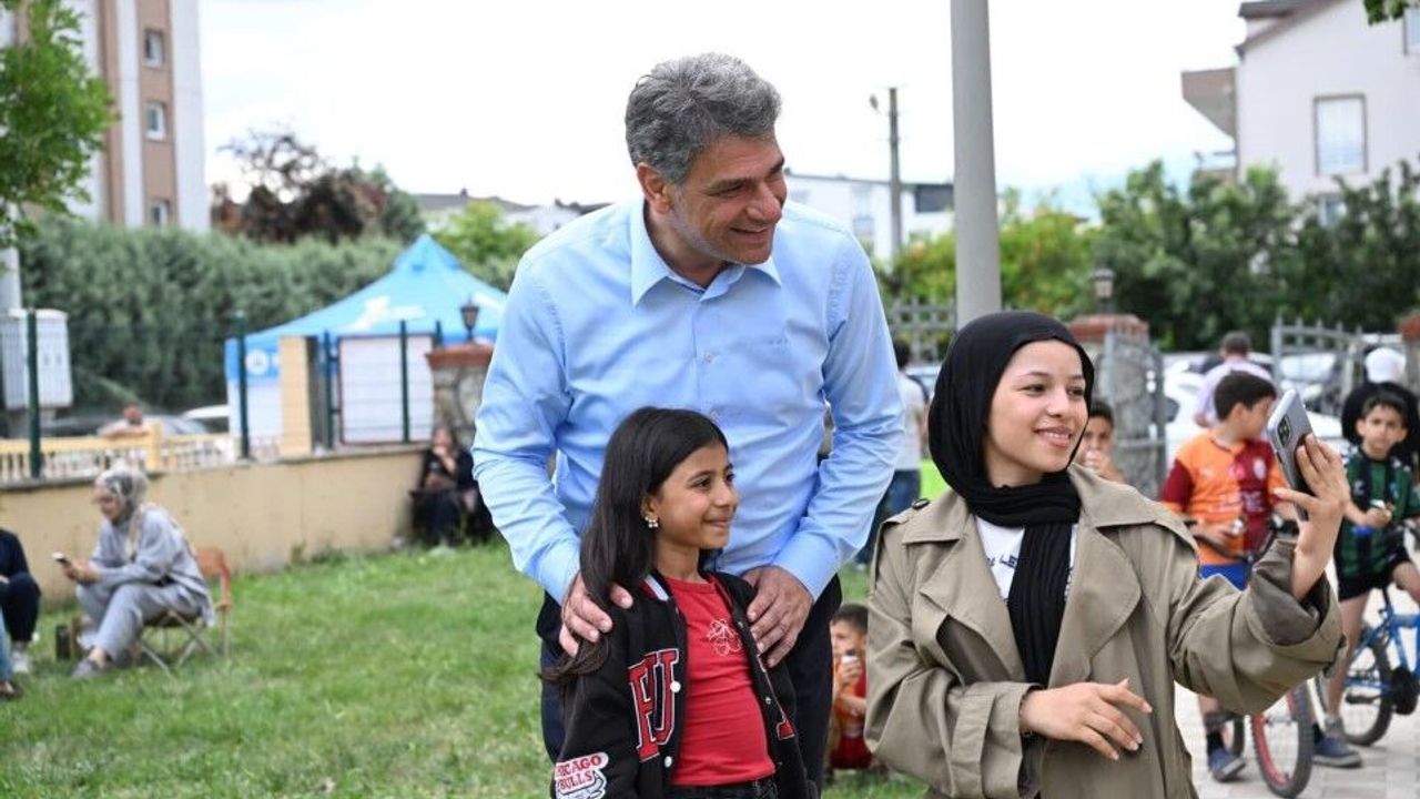 Kartepe Belediyesi’nden LGS Adaylarına Tatlı Jest: Sınav Merkezlerinde İkram Standı Kuruldu!
