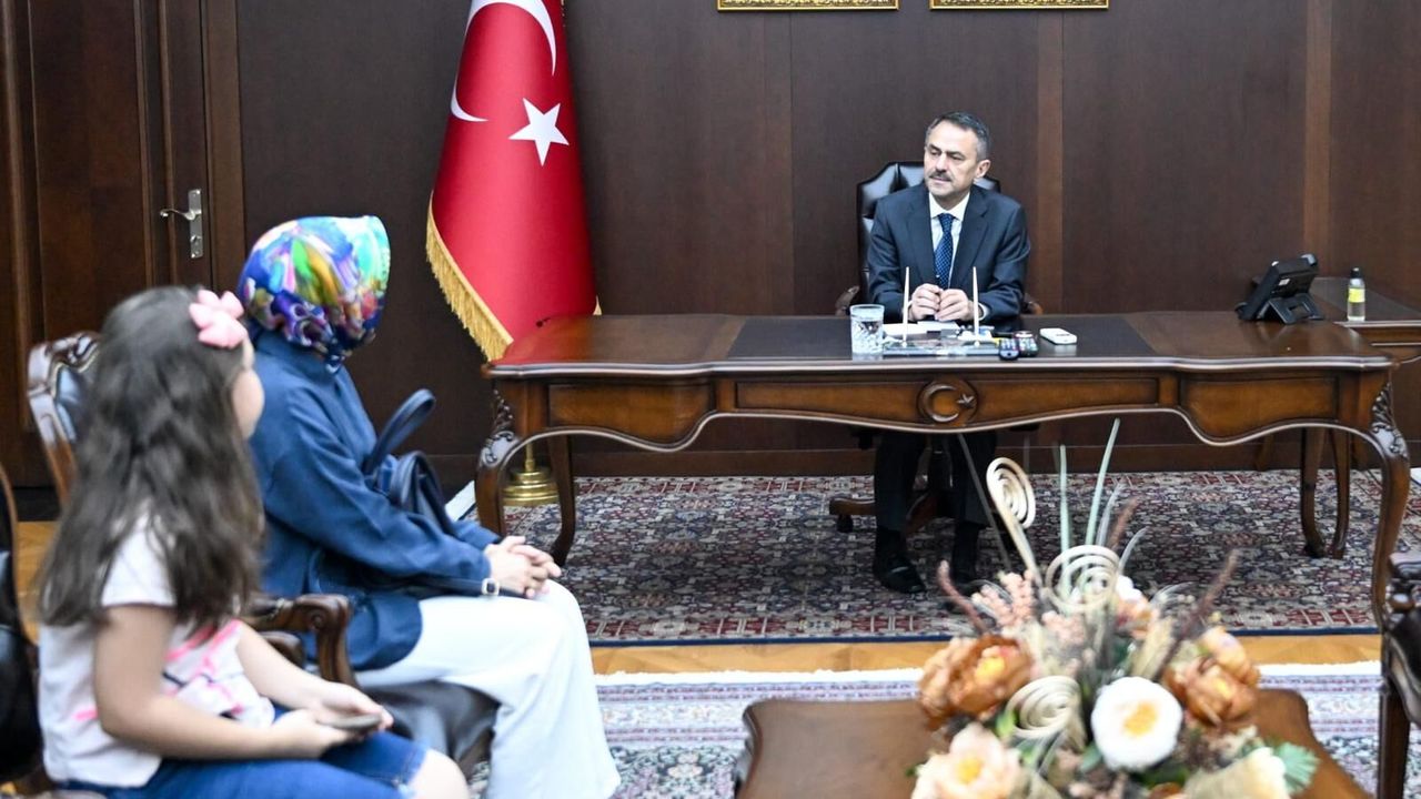 Vali İlhami Aktaş Gebze’de Vatandaşların Taleplerini Dinledi