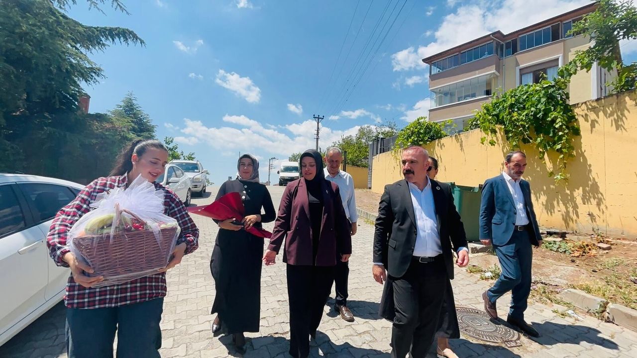 MHP Kocaeli İl Başkanlığı’nda Devir Teslim: Dilovası Teşkilatı Yeni Yönetimi Tebrik Etti